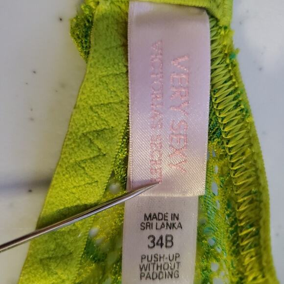 VICTORIA'S SECRET Push Up Bra GREEN LACE Without Padding Underwire Lingerie 34B - Picture 7 of 8